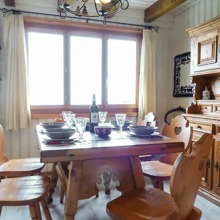 Chalet Cheechako By Interhome *